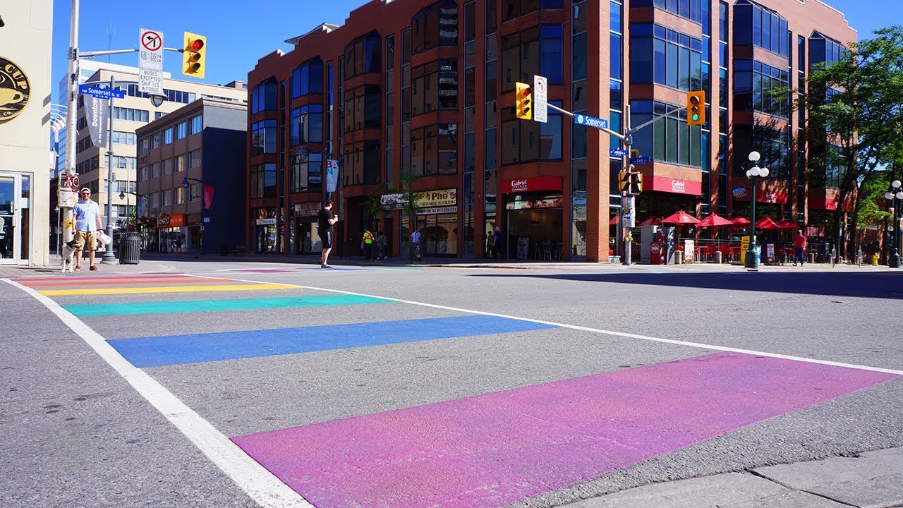 Downtown Bank St.