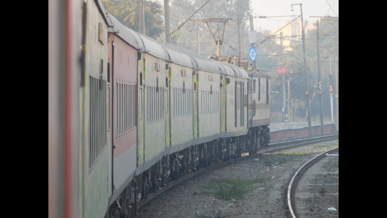New Delhi To Mumbai : Full Journey : 22210 NDLS - MMCT Duronto Express : Indian Railways