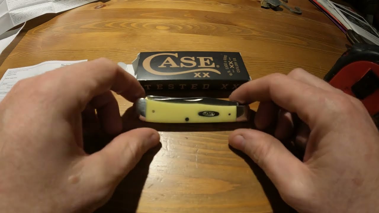 Case Trapper knife. Yellow synthetic 81091