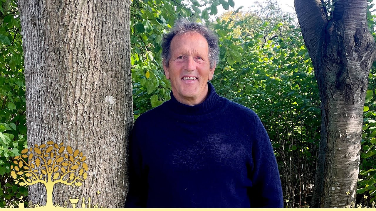 Gardeners’ World 2025 Ep28 | Monty’s Pumpkins, Frances’ Devon Garden & Root Secrets