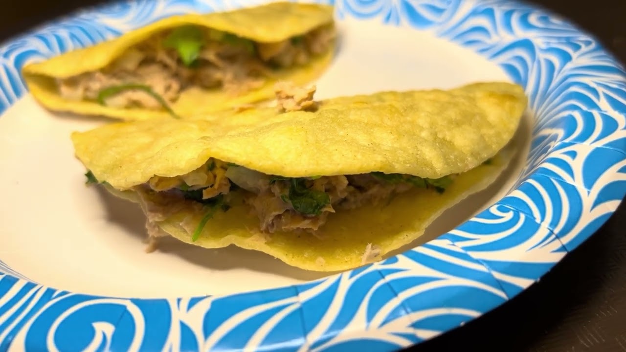 Tuna taco,🌮 & talk