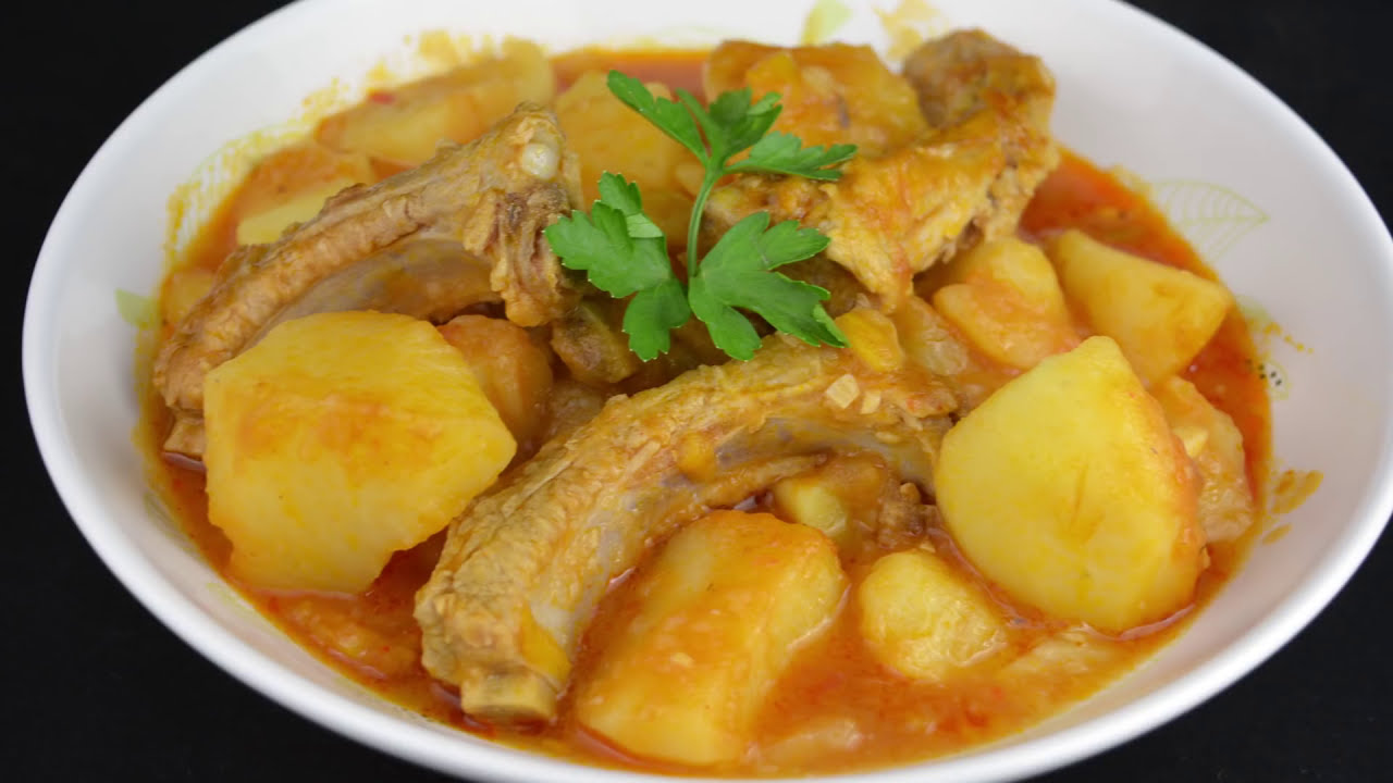 ESTOfADO de PATATAS con COSTILLAS de CERDO Un guiso de patatas espectacular