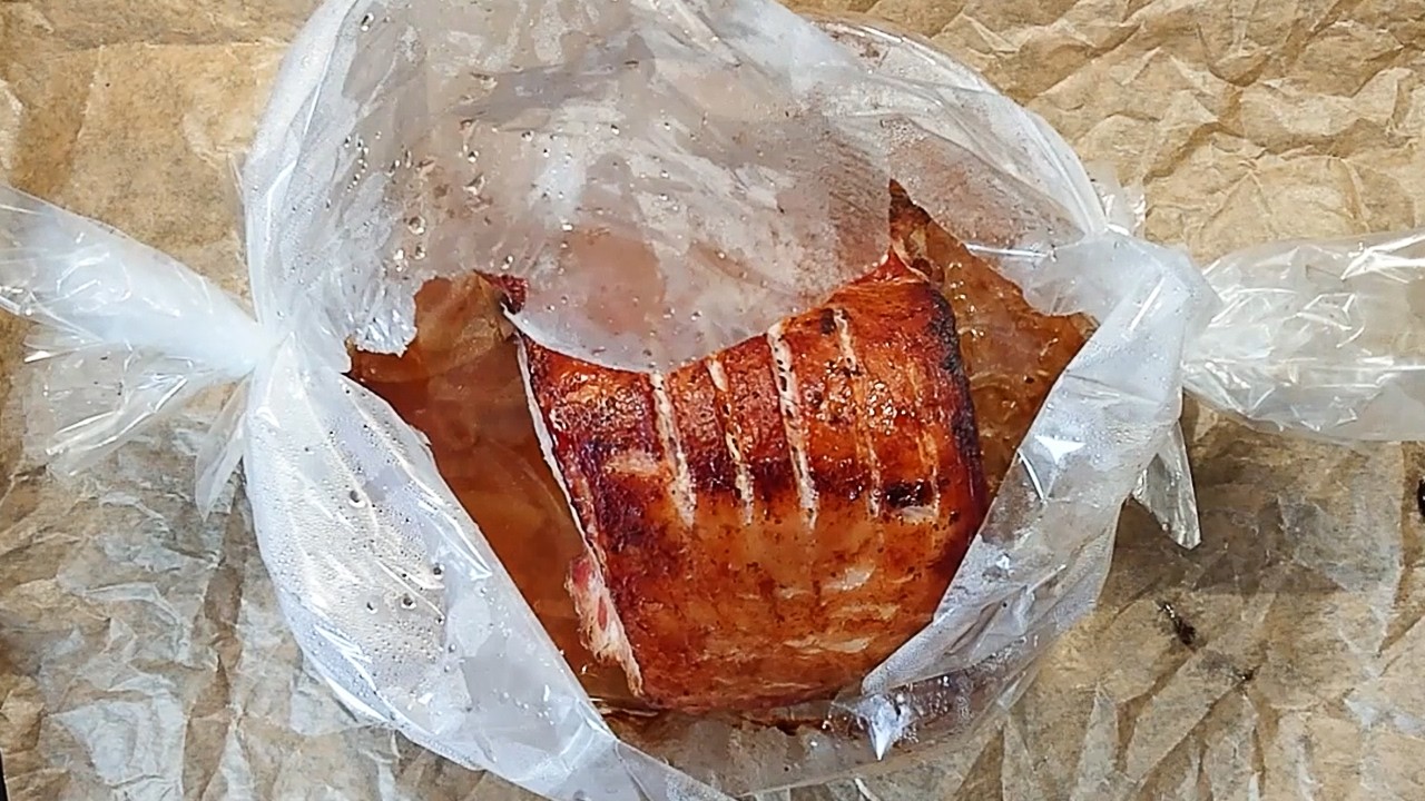 So gelingt dir der perfekte KASSLERBRATEN im Bratschlauch