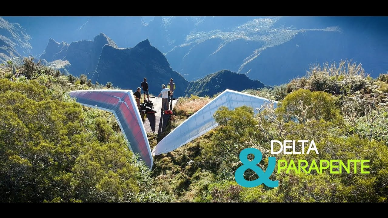 Delta et parapente au  Maïdo (Reunion Island)