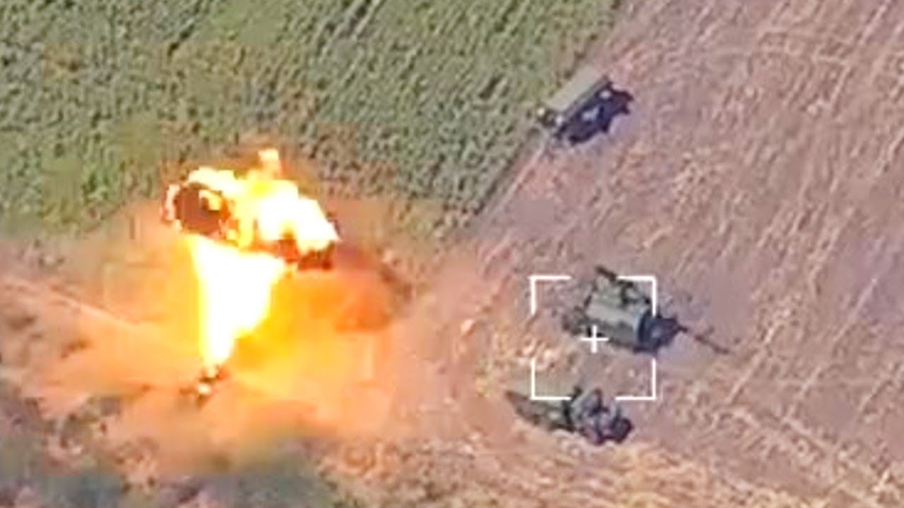 HIMARS Strike a Russian P-18 radar and support vehicles in the Zaporizhzhia region.