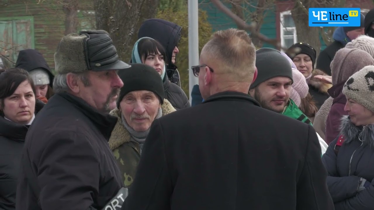 Народний гнів: у Сновську місцеві жителі вимагають звільнення місцевої влади