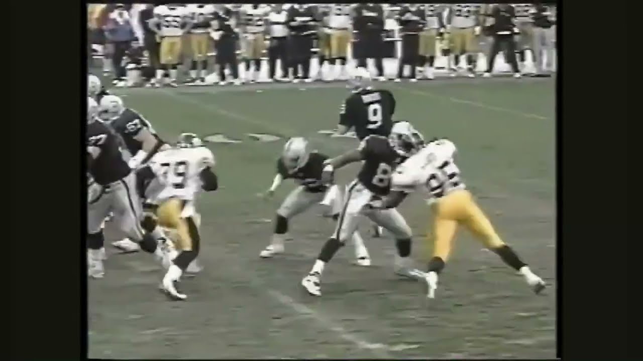 1995 Oakland Raiders-Harvey Williams body slam on blitzing cornerback