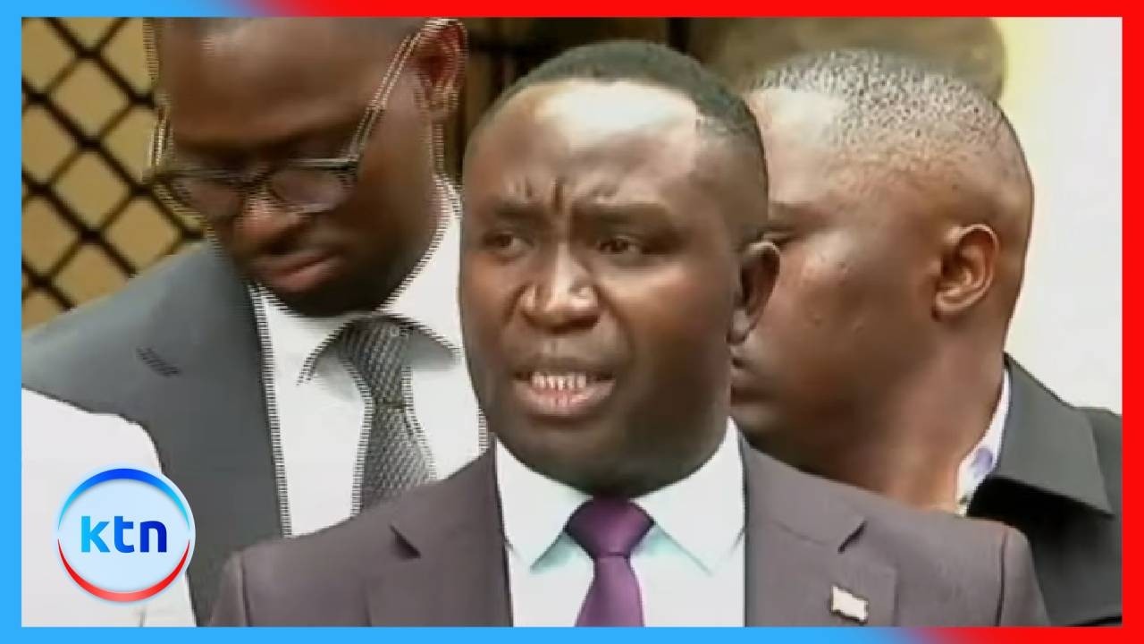 Health Workers Accuse Governor of Ignoring Their Pleas