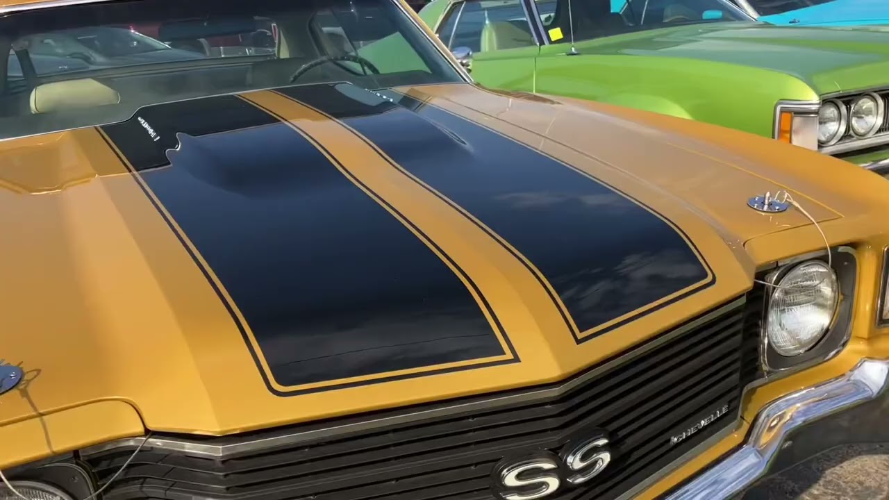 CLASSIC CARS For Sale in Fort Wayne IN at Green light automotive car lot