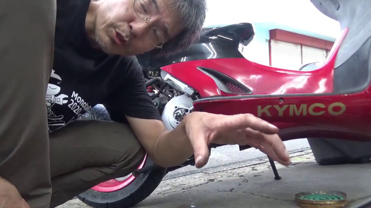 バイク屋の日常　KYMCO　スーパー9S　ウォーターポンプの修理です。