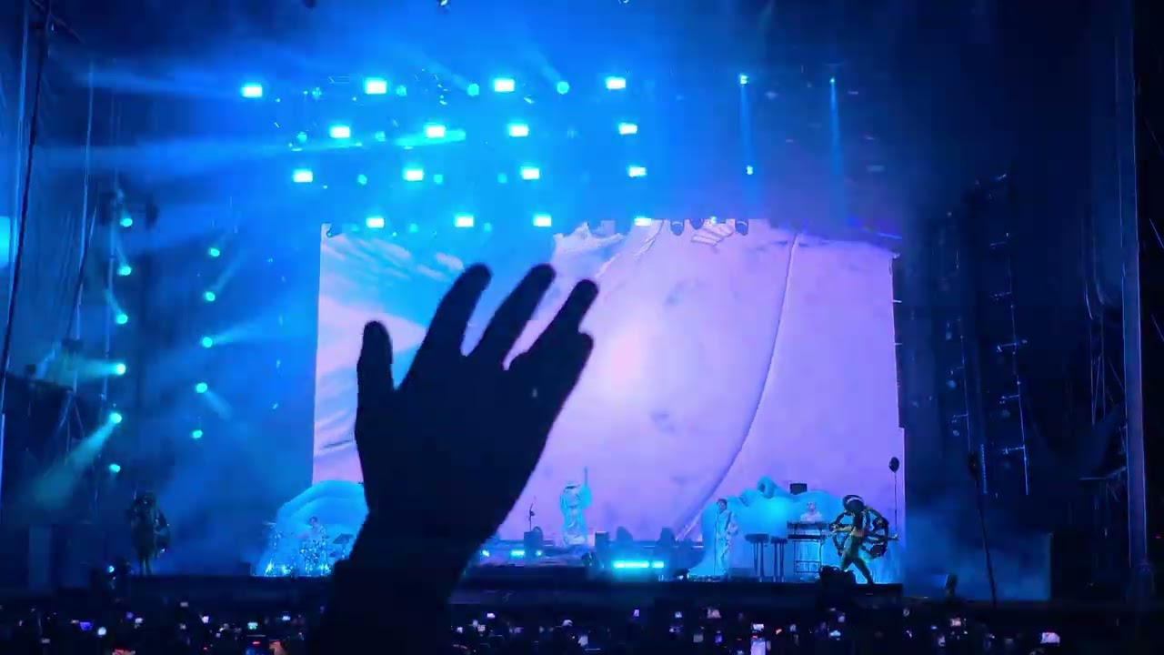 Alive _ Empire Of The Sun :: Simi Fest 2025 