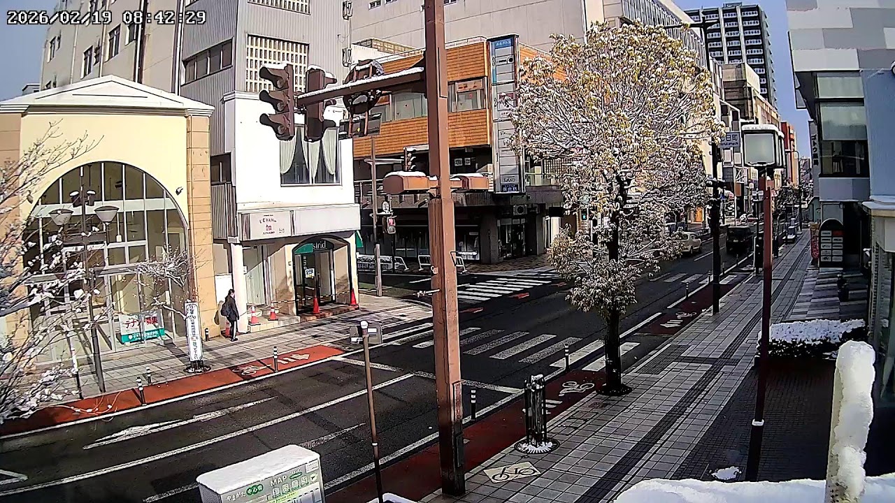 山形県山形市本町二丁目国道112号市役所方面ライブカメラ Yamagata Yamagatashi Live camera.world.cam