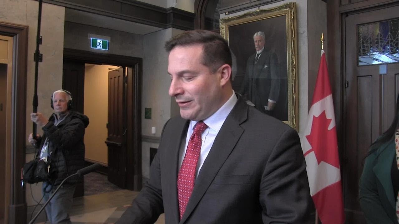 Government to slightly increase immigration to Canada over next three years