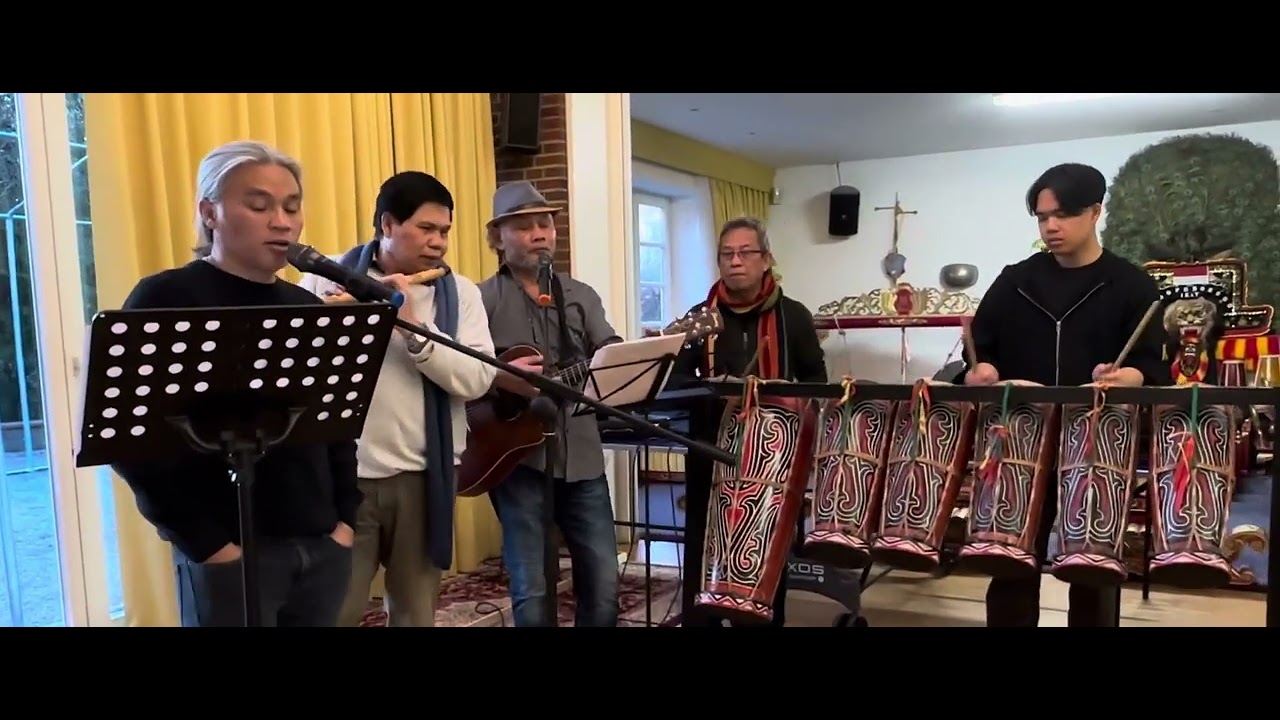 Pasu-Pasu Hami O Tuhan