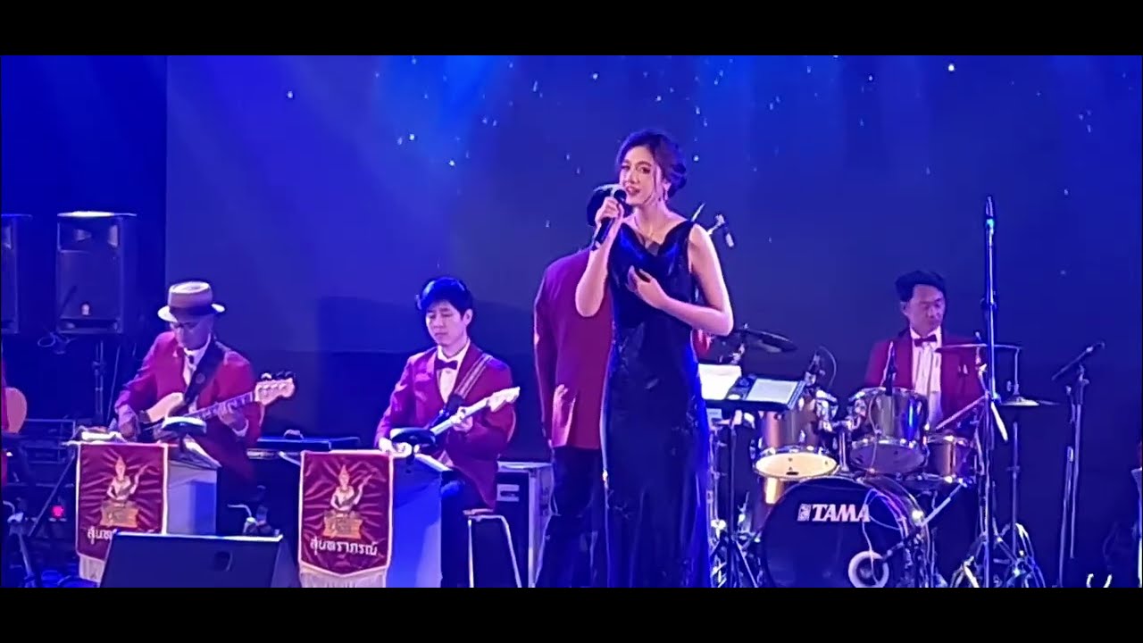 กระซิบสวาท Cover by อลิศ ธนัชศลักษณ์ ฮัดสัน