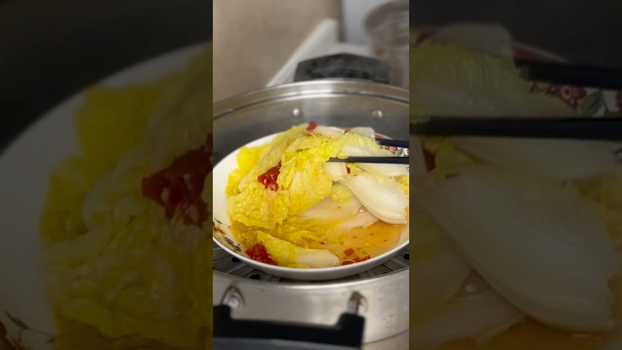 5-Minute Steamed Baby Bok Choy with Chili Sauce &ndash; Simple and Healthy! #cooking