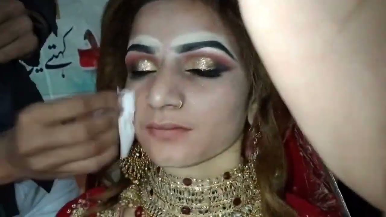 How to create latest bridle makeup || live demo bridle makeup || FA fashion tv