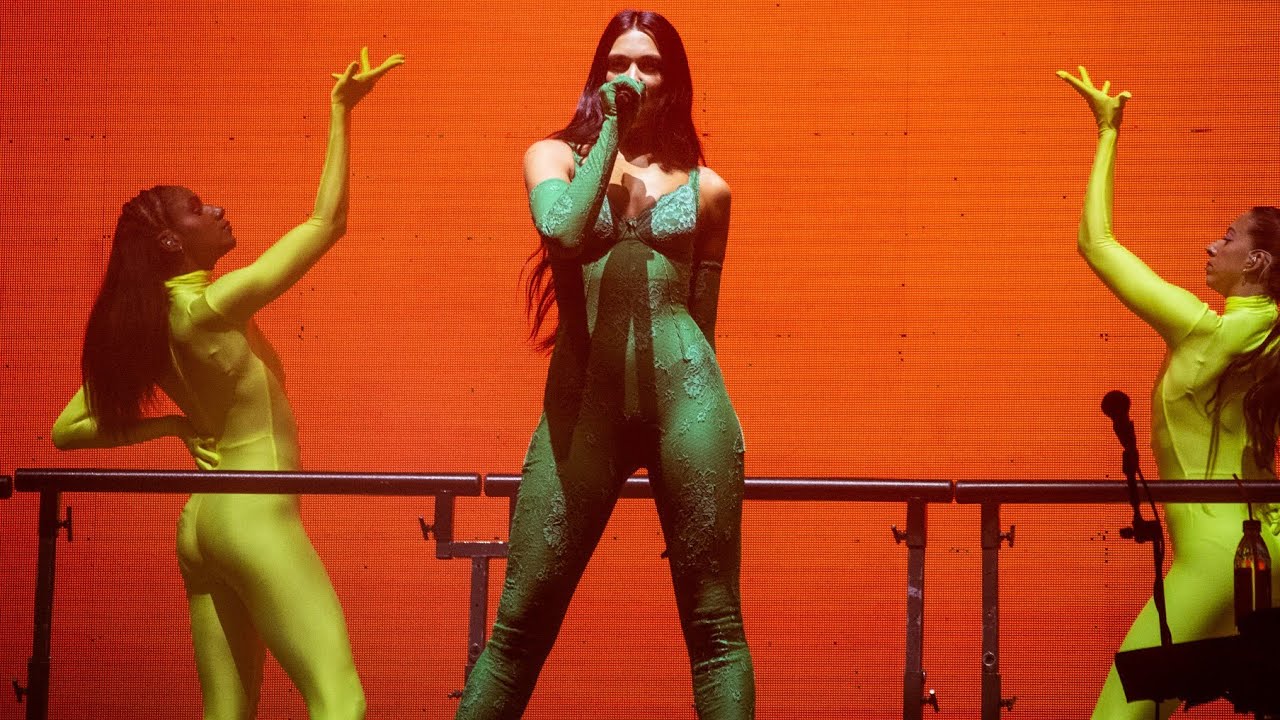 Dua Lipa - Intro / Physical (Live In São Paulo / Brazil - Future Nostalgia Tour / 2022)