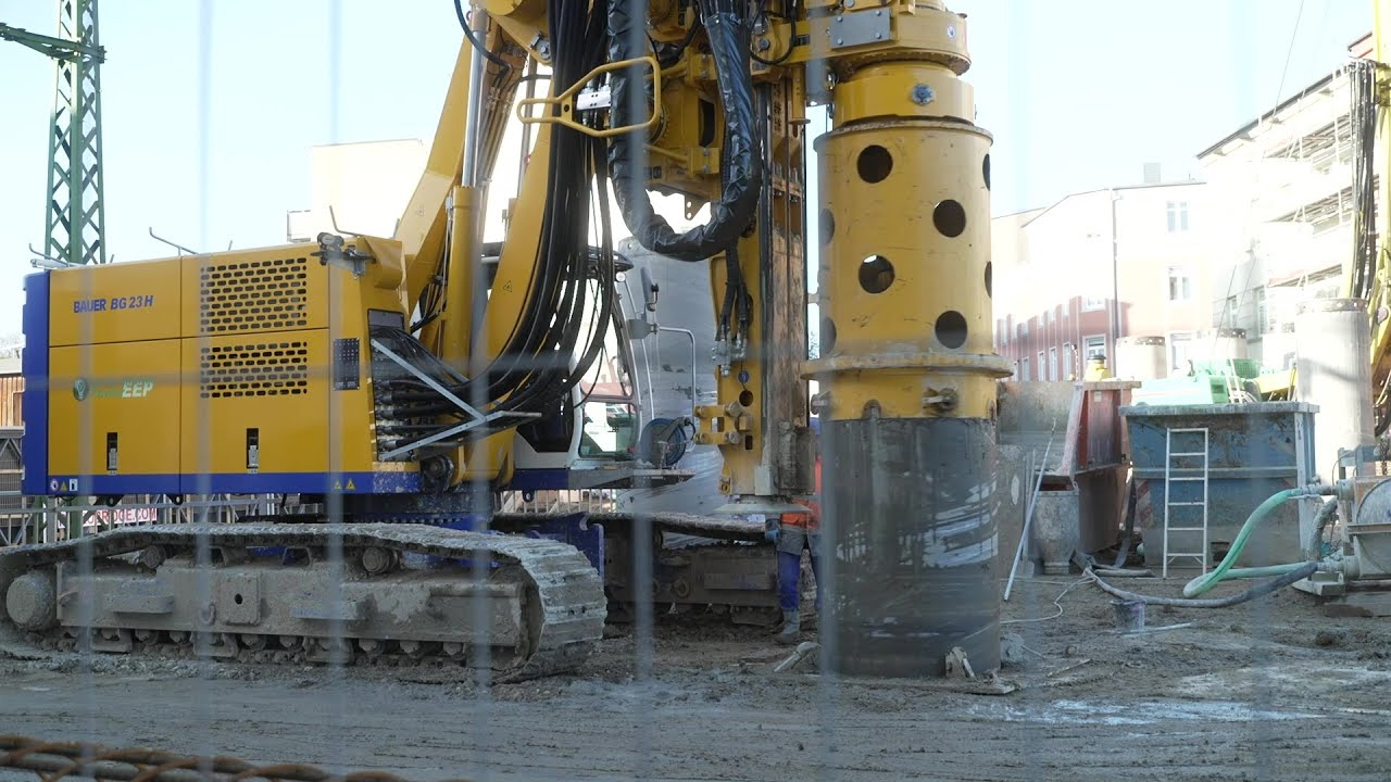 Neues Bohrger&auml;t f&uuml;r Weiterbau der Wallstra&szlig;enbr&uuml;cke