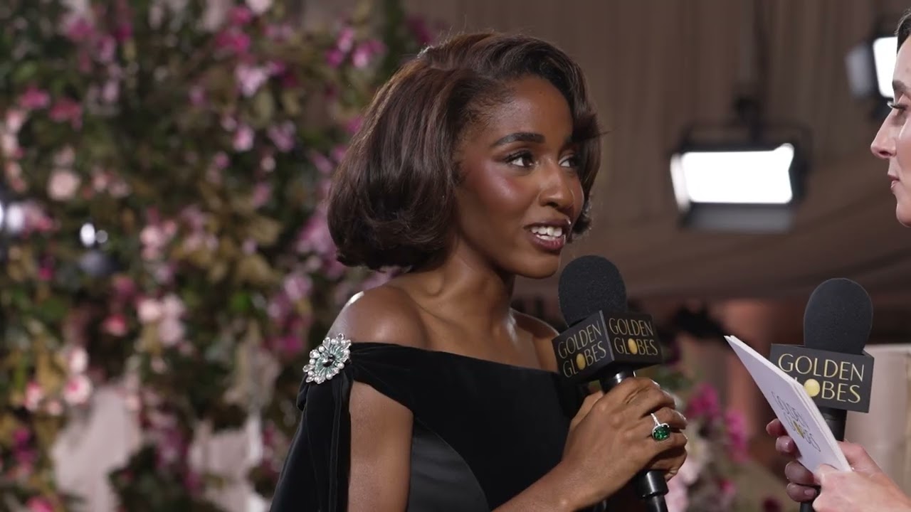 Mary Beth Barone Interviews Ayo Edebiri on the Red Carpet | 83rd Annual Golden Globes