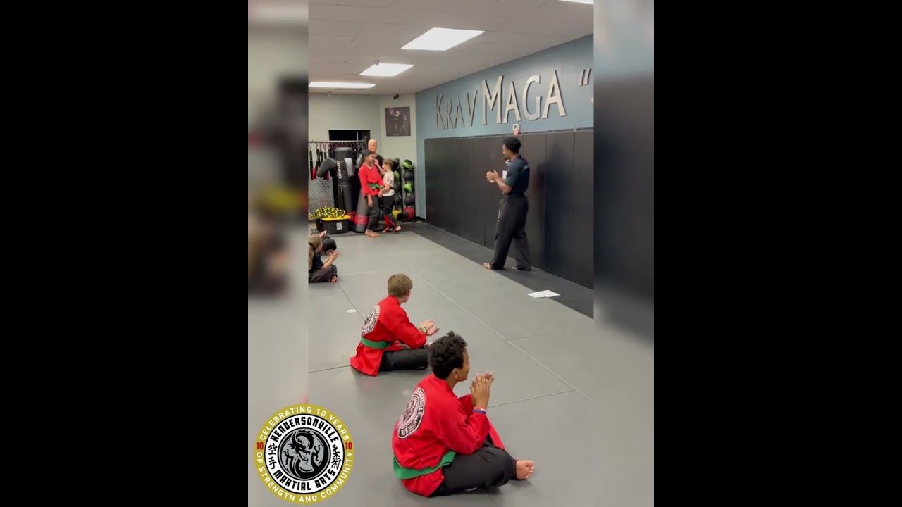 🎥 BE AN UPSTANDER | Bully Defense Tips with Mr. Caldwell @hendersonvillma