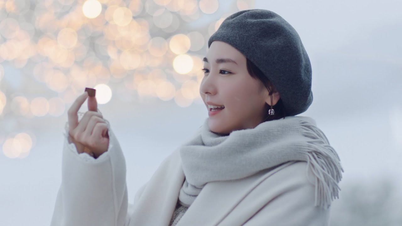 新垣結衣、雪の降る真っ白な世界で『メルティーキッス』新CM登場　“宝物”も明かす「大事なお手紙」　『メルティーキッス』新CM メイキング＆インタビューも！