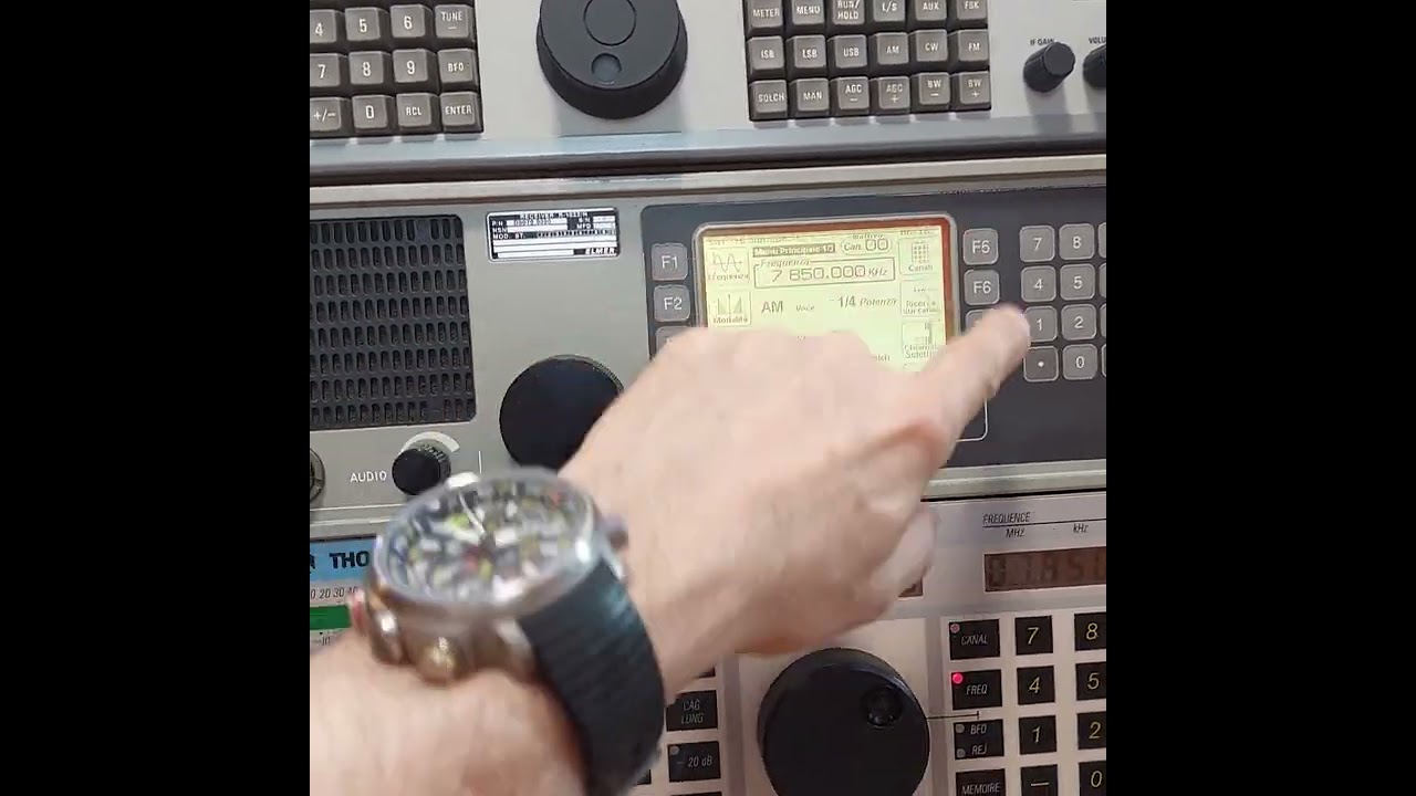Dan tunes a number of high level receivers:  AEG 1800/3, TRC-243, Elmer R-1022/N, and Racal RA-3712