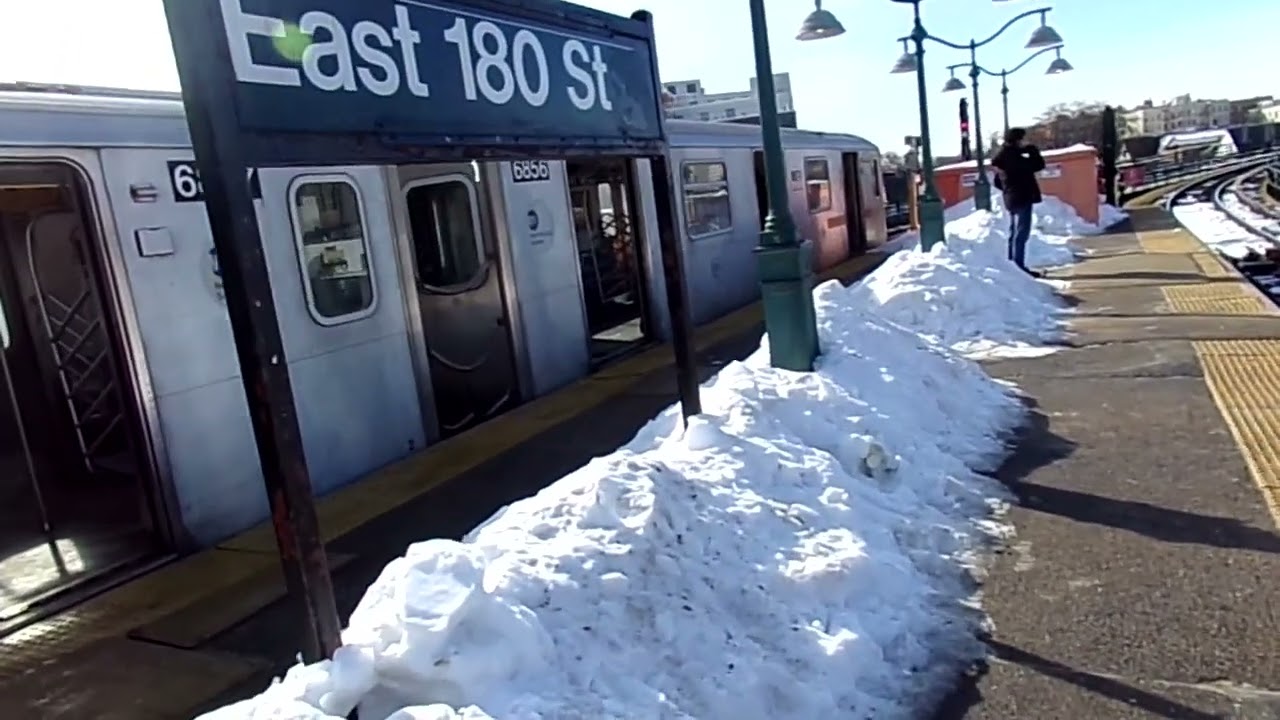 102 1240THE LAST STOP OF THE NUMBER 5 SUBWAY LINE IN EAST 180TH STREET BRONX, NEW YORK (2026)