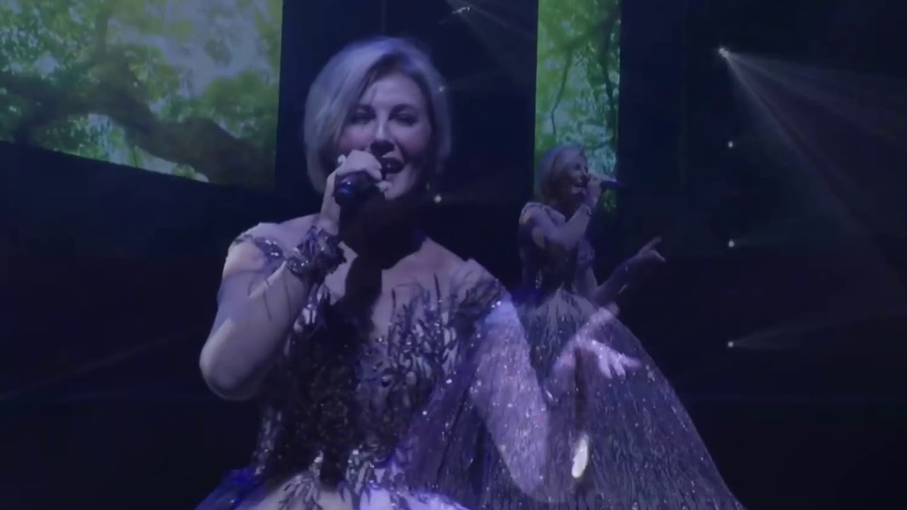Dana Winner - One moment in time -  finale mr Gay Belgium 2020
