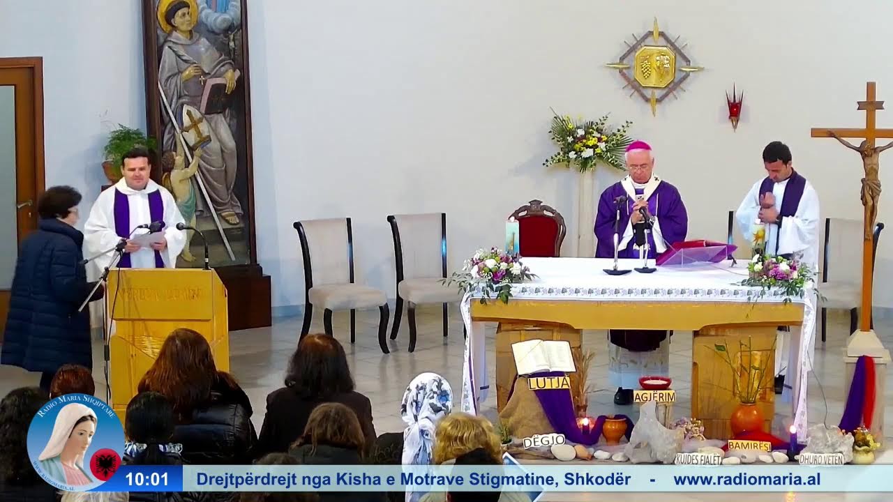 Mesha e shenjtë nga Kisha e Motrave Stigmatine Shkodër