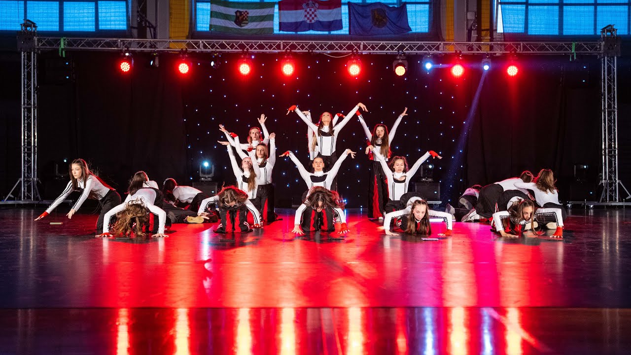 SILVER - W.O.W.｜Plesni studio Instinct｜ Let's Get Loud Dance Production 2025.