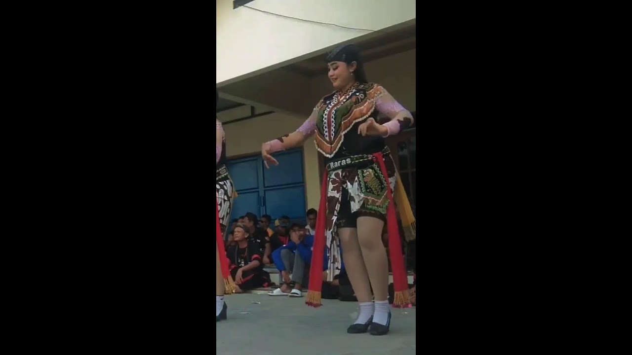 jathilan reog nyampleng lurrr