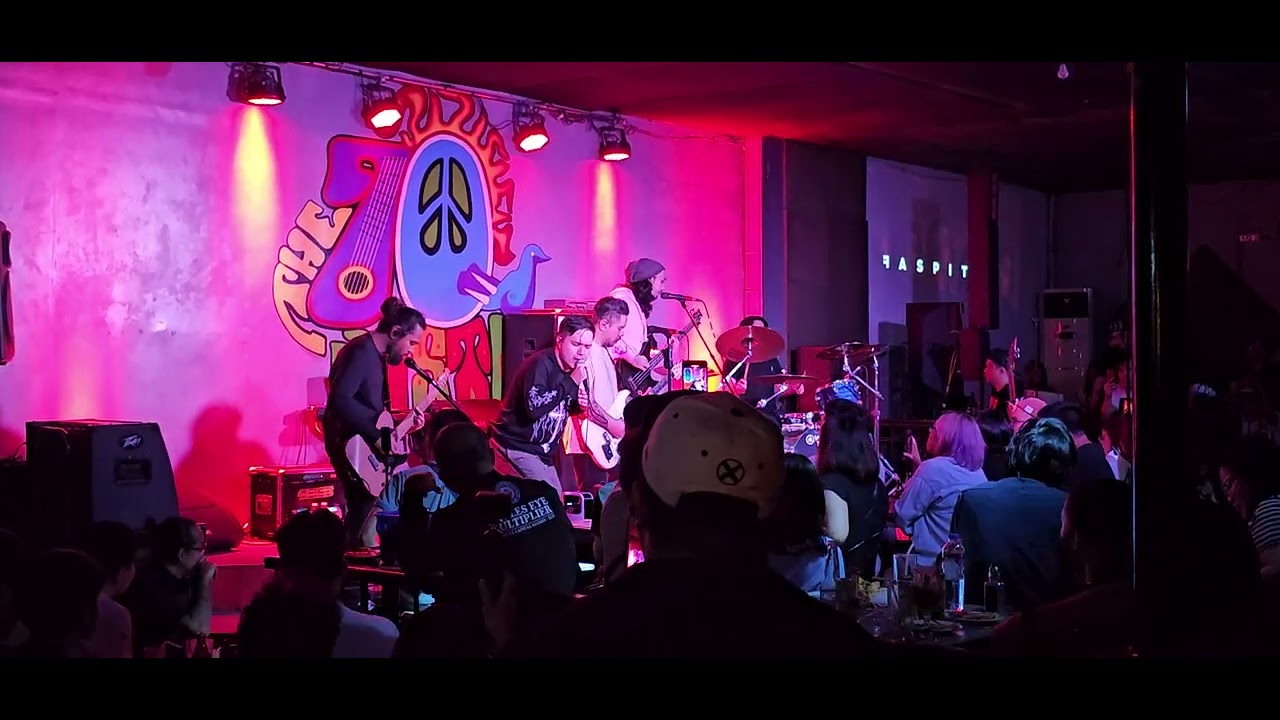 This Love by Faspitch Live at 70s Bistro, Fiends and Family Tour