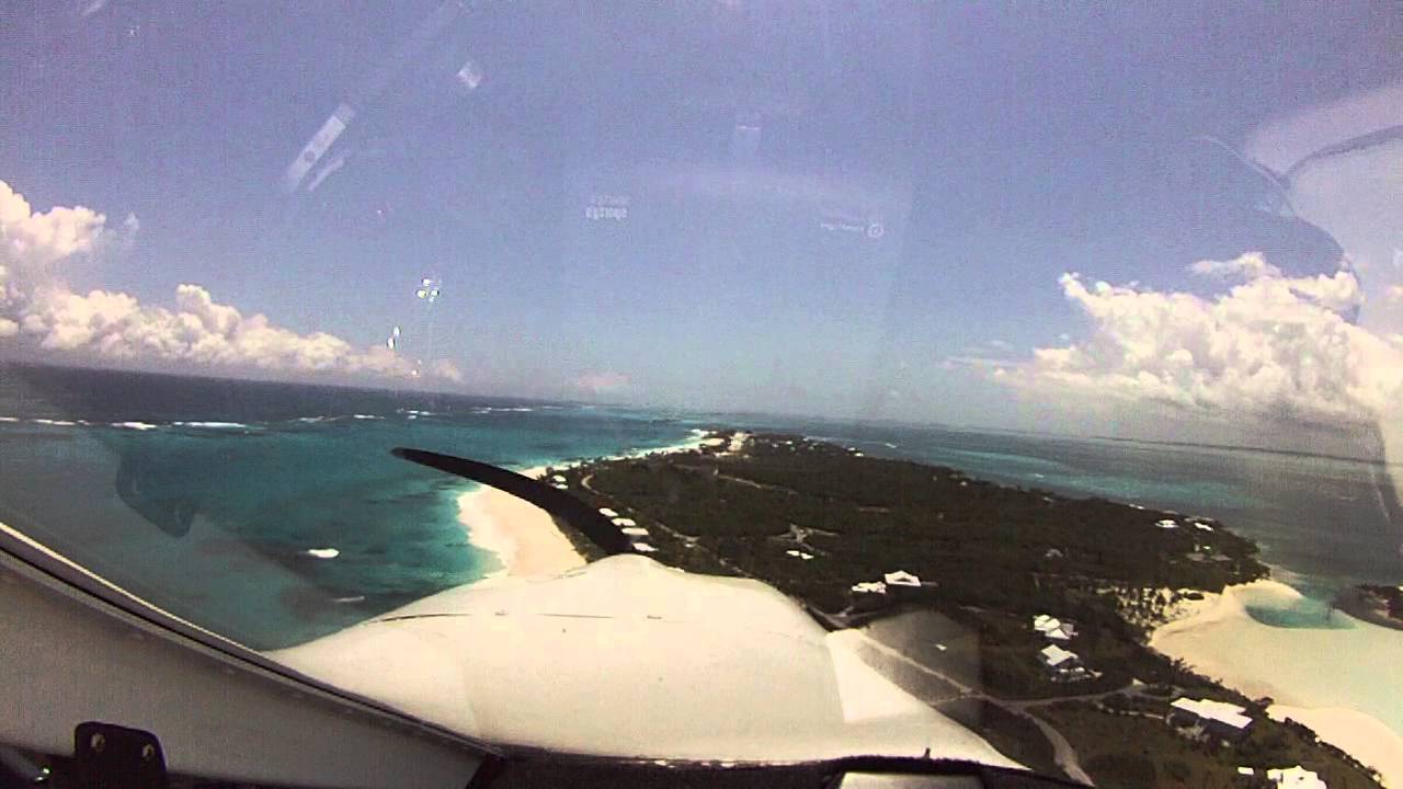 Landing Scotland Cay RW 13