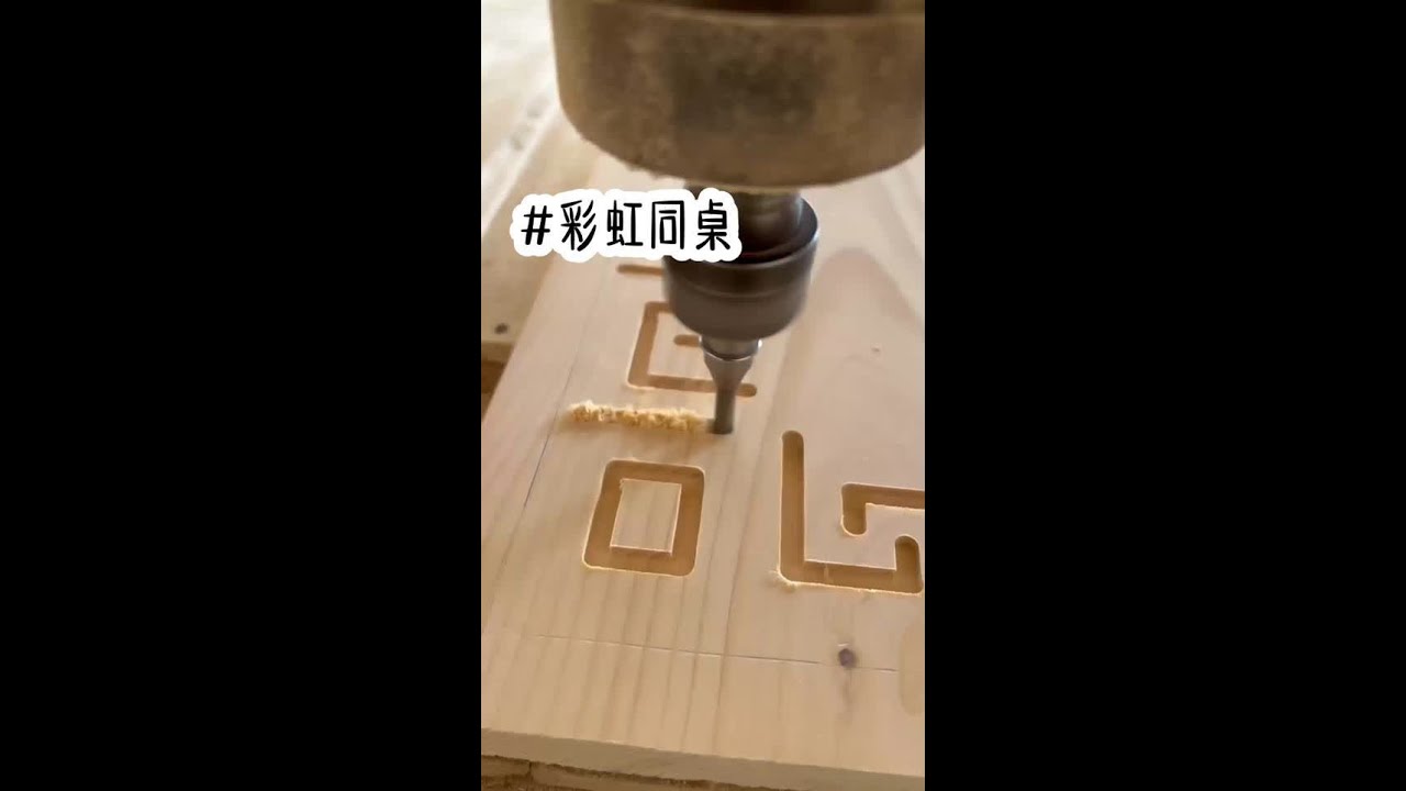 📚舒铭：《彩虹同桌》在 QQ阅读可勉费看全文 #女生必看 #女生爱看的小说 #宝藏小说