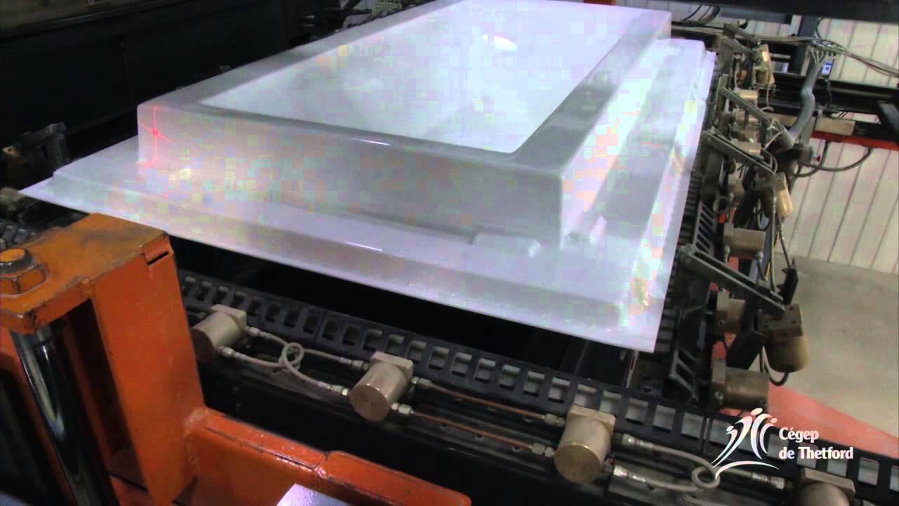 Le thermoformage (Techniques de la plasturgie - Cégep de Thetford) HD