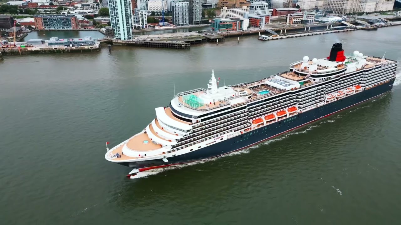 Queen Victoria leaving port of liverpool