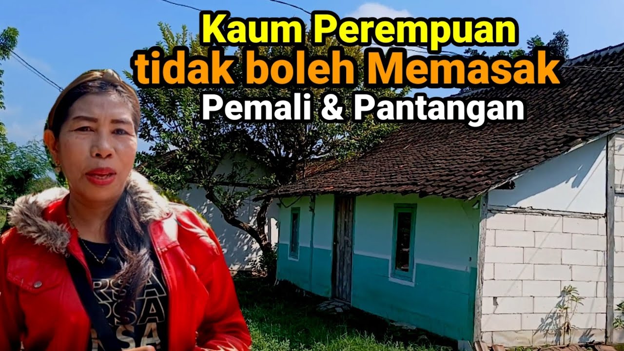 Kampung pedesaan Keramat Sakral Pemali dan pantangan Perempuan Memasak di lokasi Punden Cikal bakal.