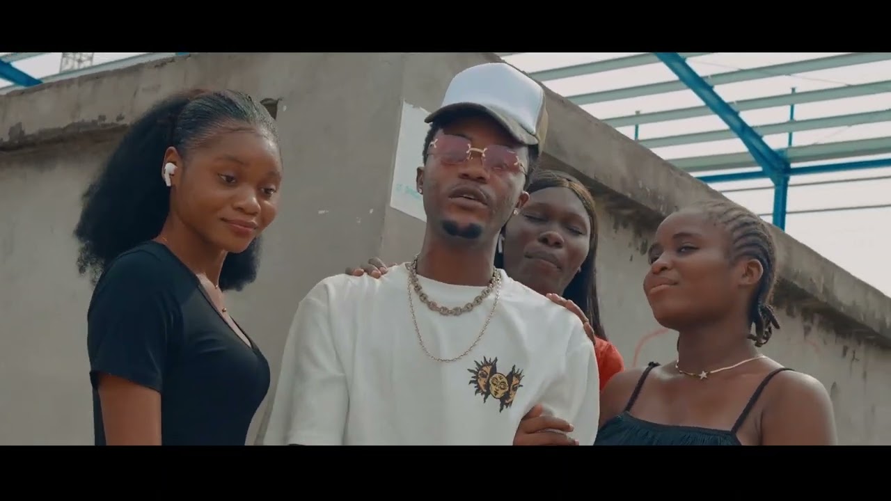 R WIN ENFANT DE P/N CLIP OFFICIEL