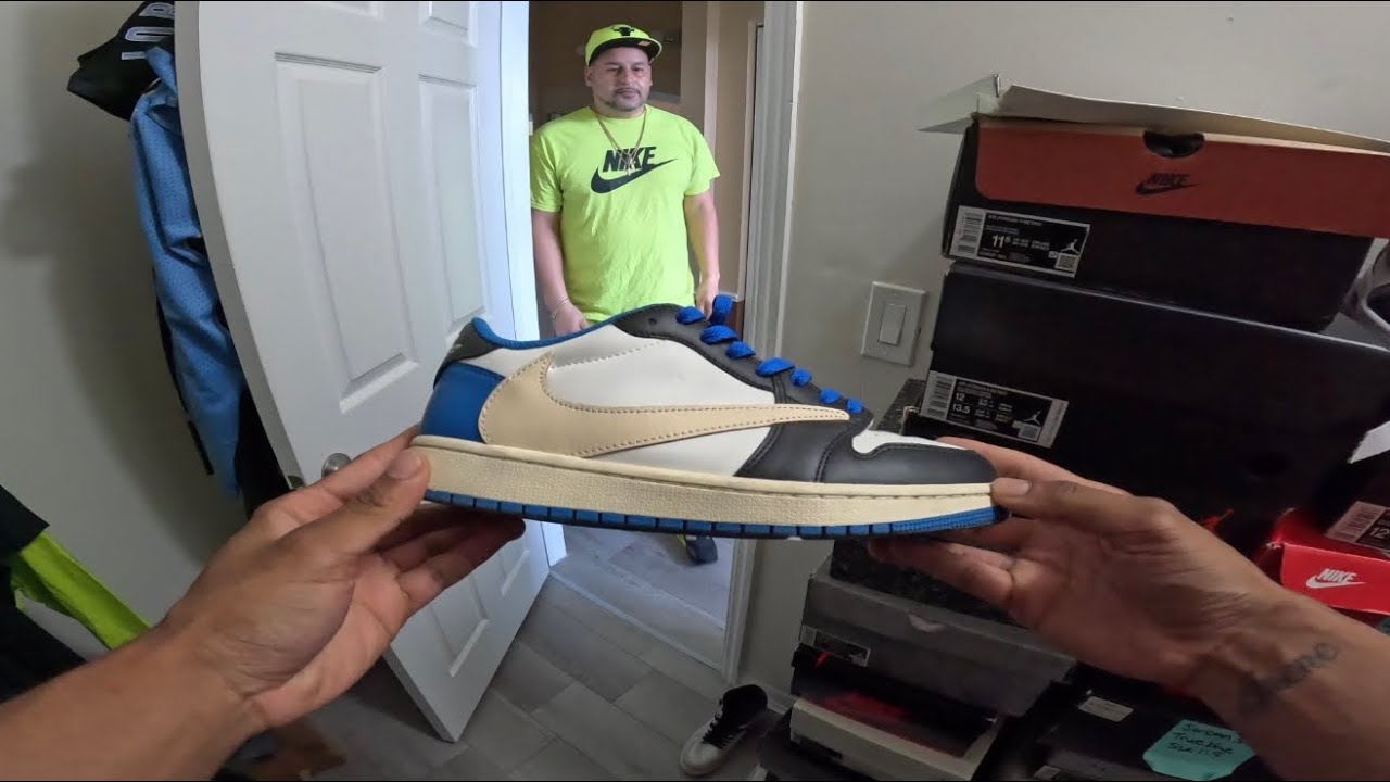😂 He Didn&rsquo;t Know His Whole Sneaker Collection Was Fake