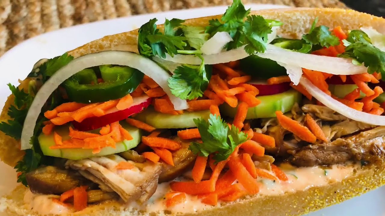 Chicken Bahn Mi