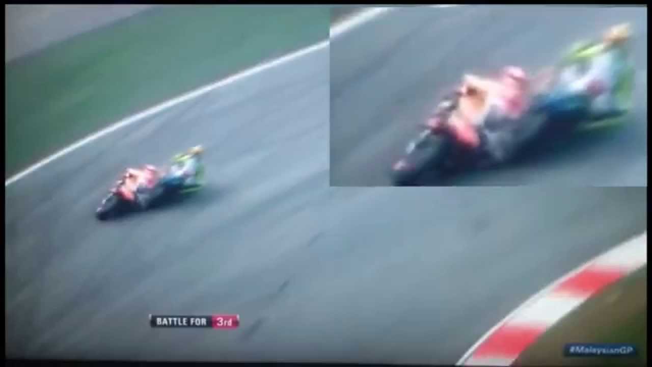 Rossi vs Marquez - Heli view | 