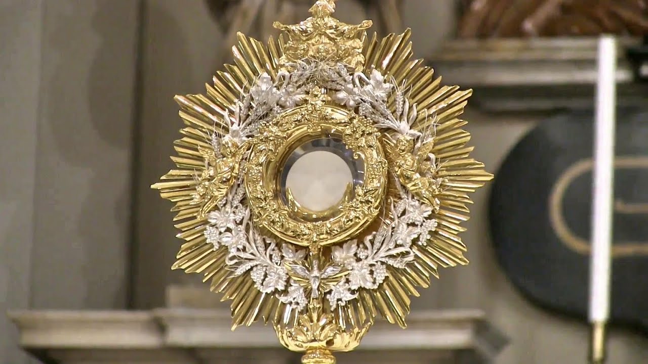 TE DEUM ET TANTUM ERGO SACRAMENTUM