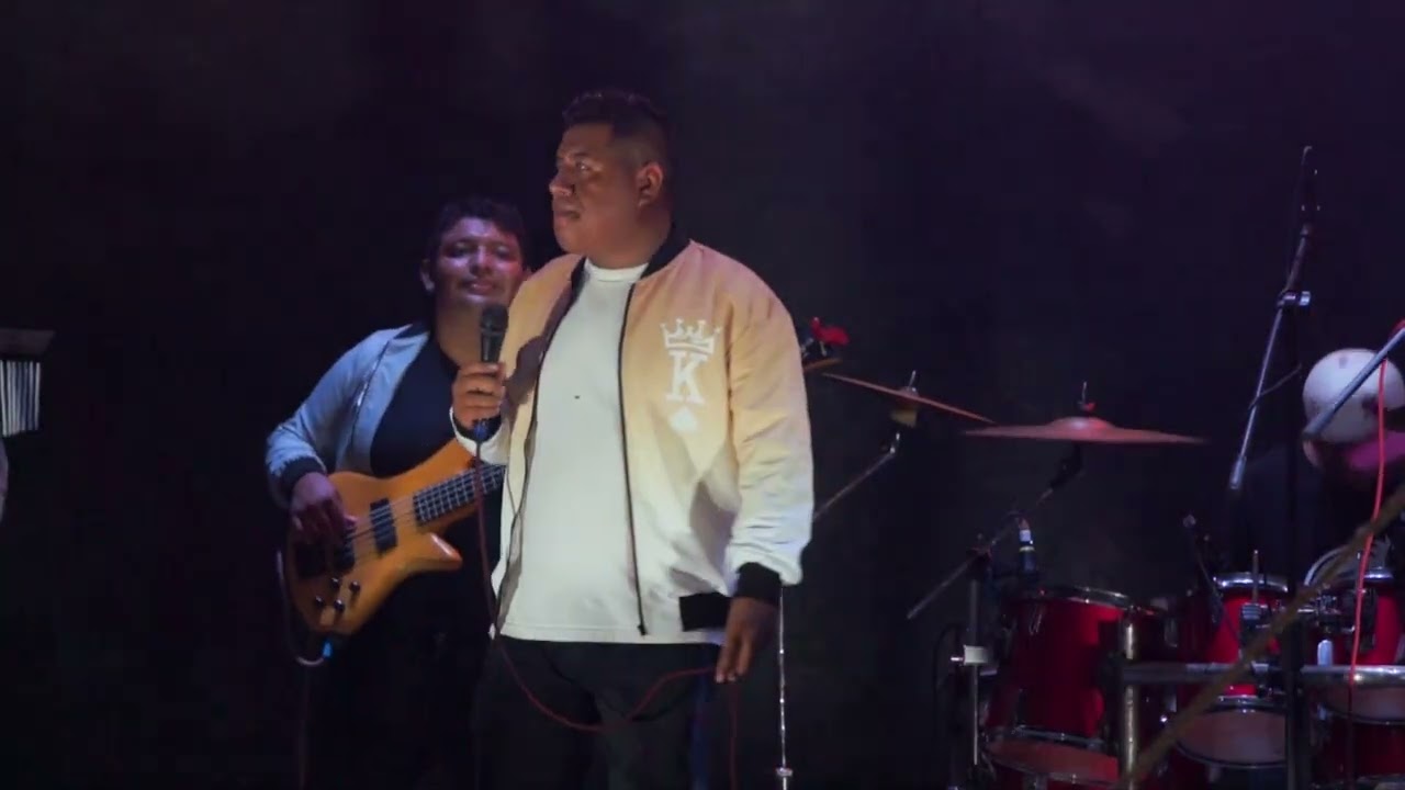 K-maro Show- Julia/El Rumbero/El Gavilán Colorado