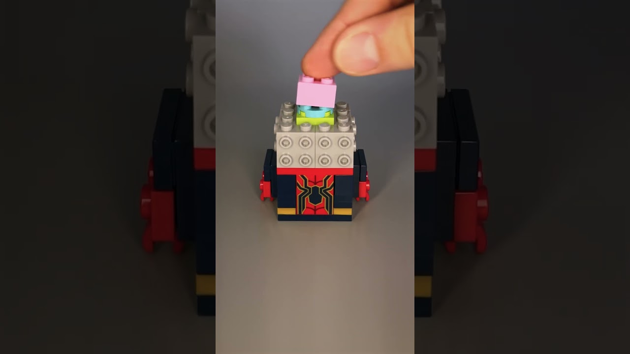 The awesome LEGO&reg; BrickHeadz Iron Spider-Man (40670)