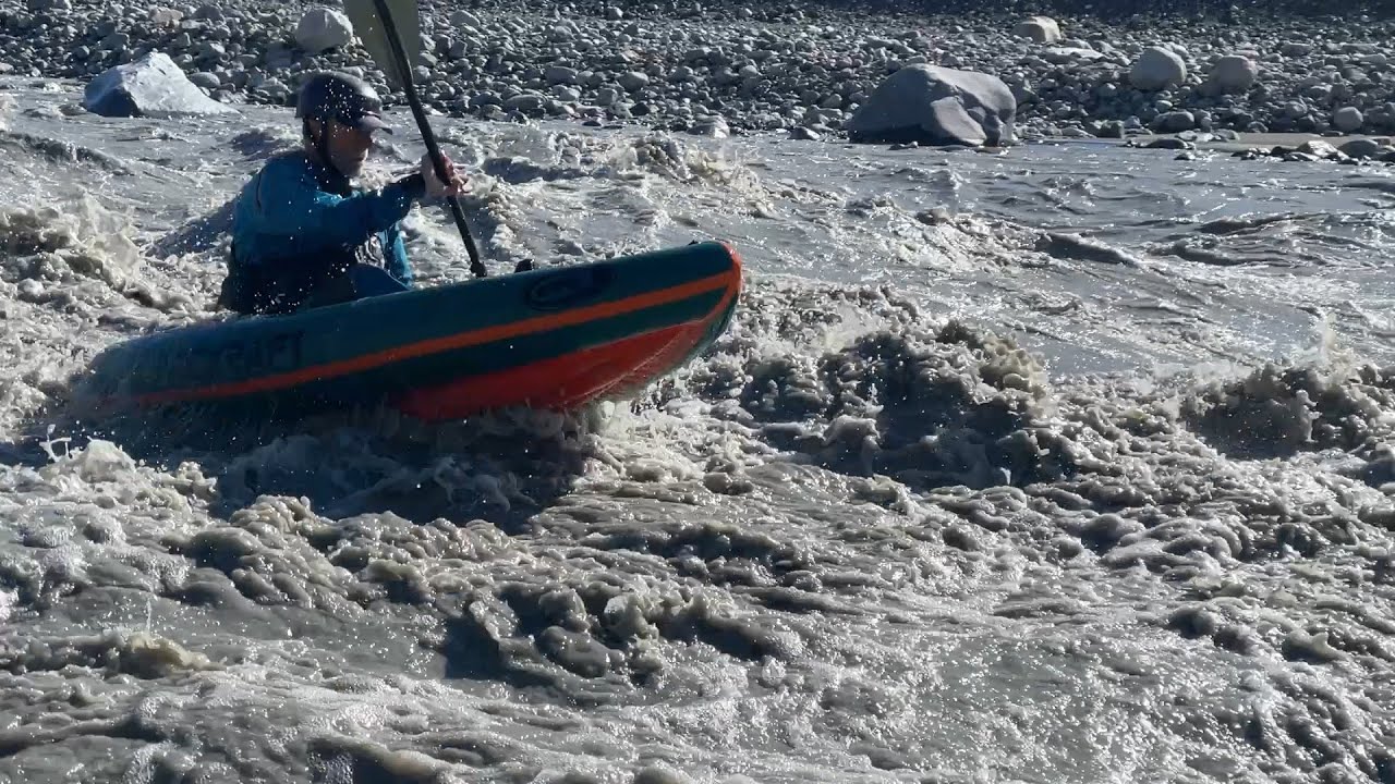 Donjek river trip with 