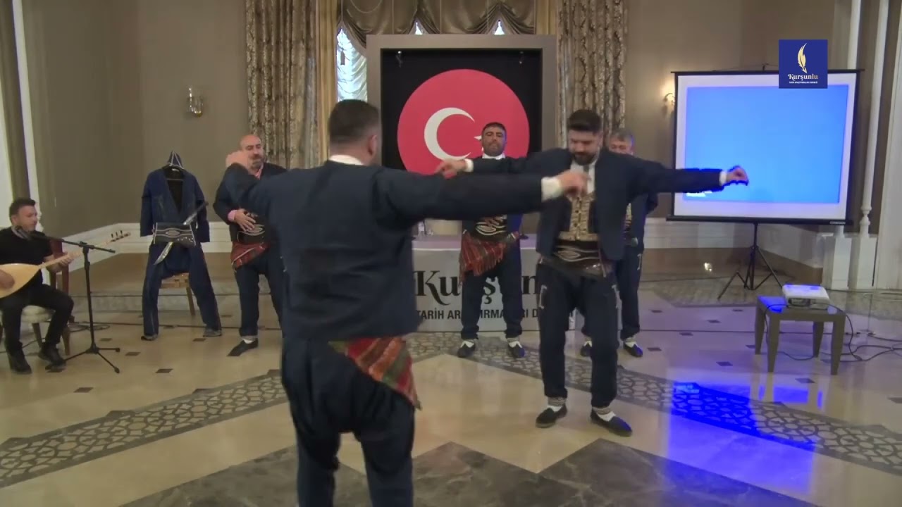 Ankara'da Muhteşem Kurşunlu Halk Oyunları Gösterisi