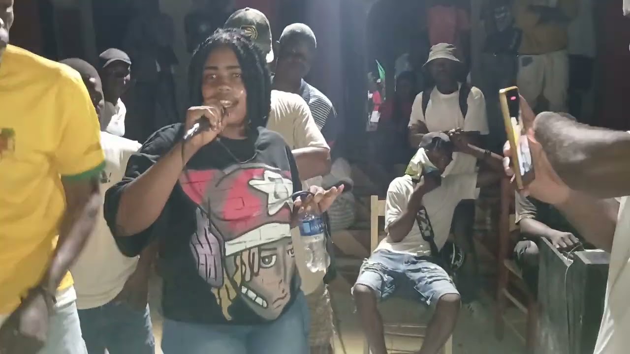 Aquin, Kfou4 band nan lozañdye 