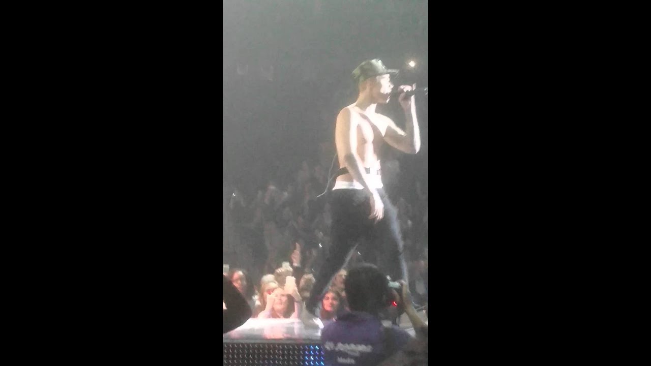 Justin Bieber - Sorry - Jingle Bell Ball