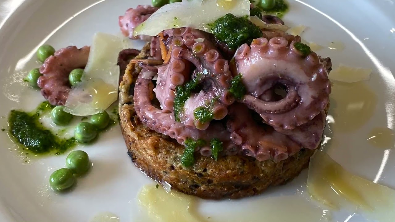 La bonne recette : poulpe sur son sablé au parmesan et olives par Gilles Carmignani